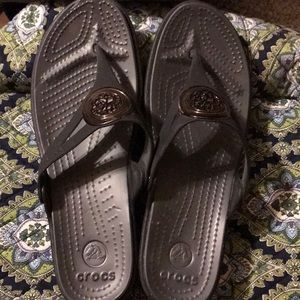Crocs wedge flip flop